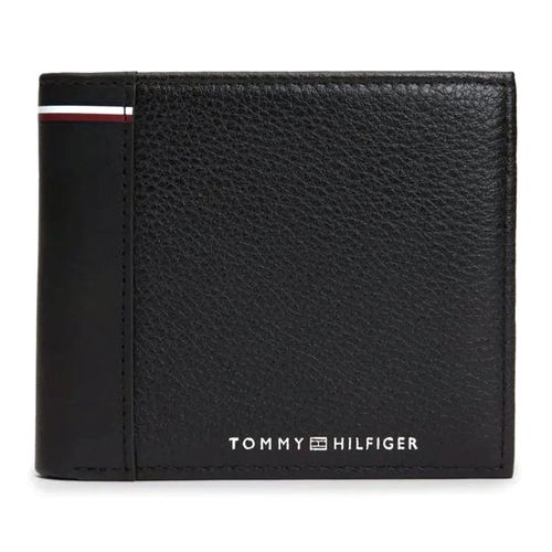Billetera Tommy Hilfiger bifold negra con textura para hombre