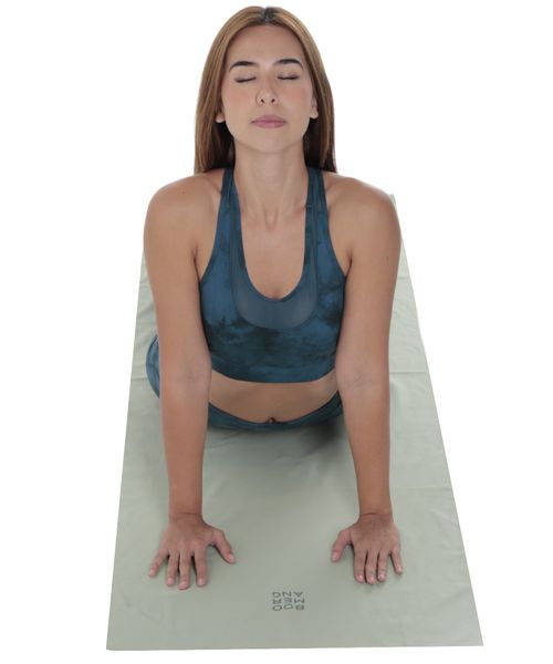 Toalla de yoga Boomerang sage sólida