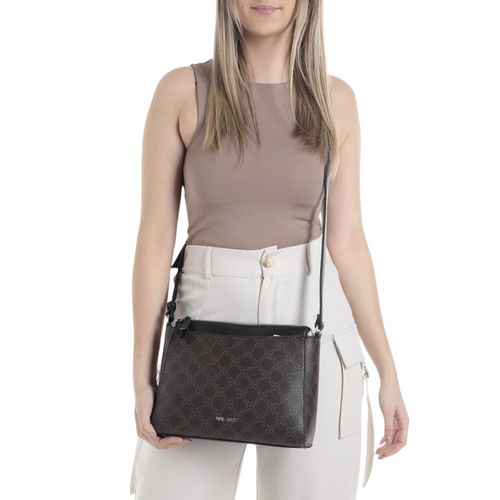 Cartera crossbody Nine West Bowie color café/negro para mujer
